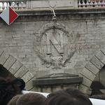 Napoleon crest on the bridge